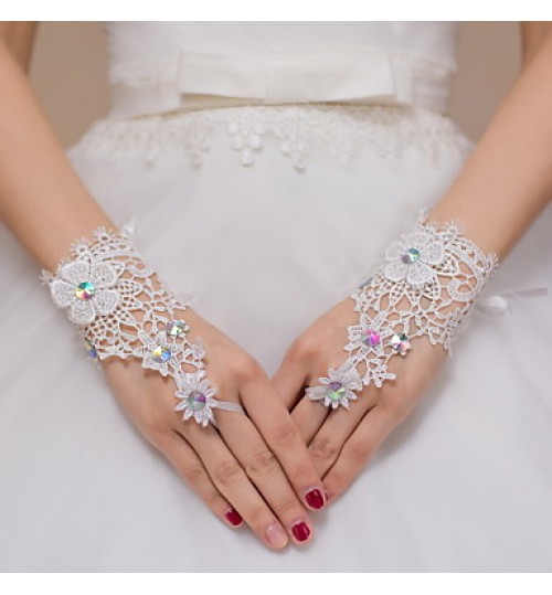 Wrist Length Fingerless Glove Lace Bridal Gloves / Party/ Evening Gloves Rhinestone / lace  